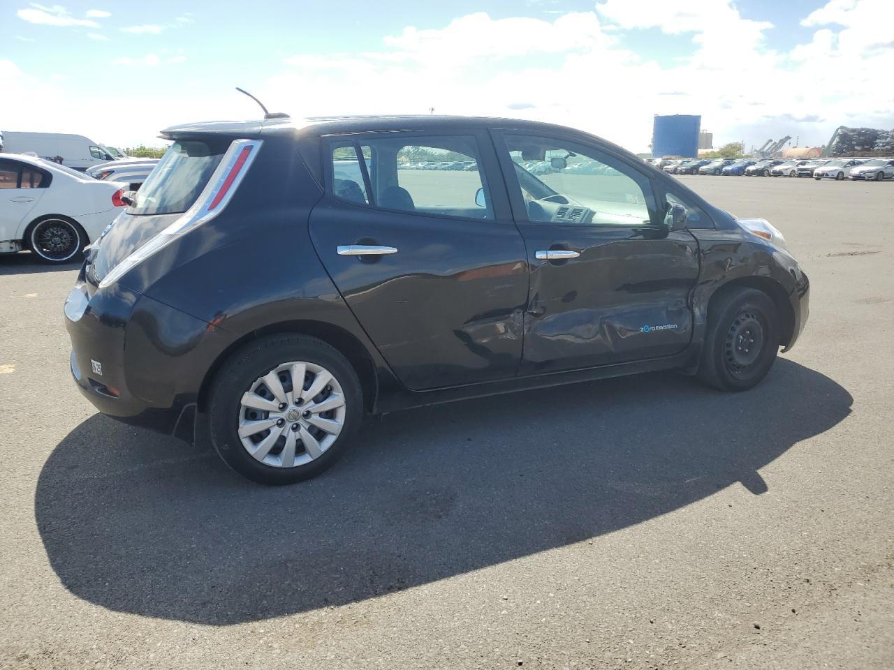 2015 NISSAN LEAF
