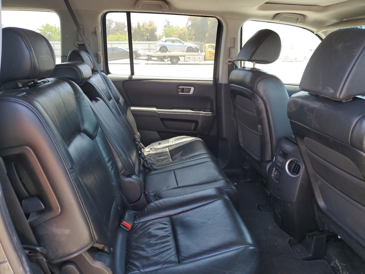 2011 HONDA PILOT