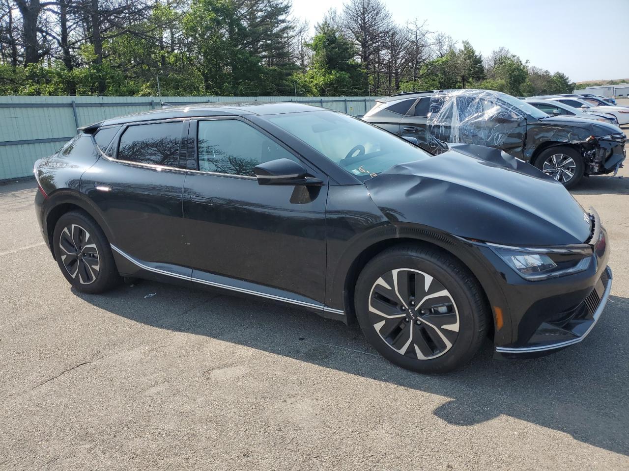 2022 KIA EV6