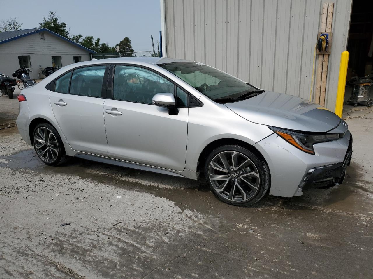 2022 TOYOTA COROLLA