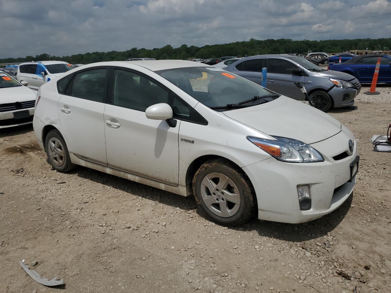2011 TOYOTA PRIUS