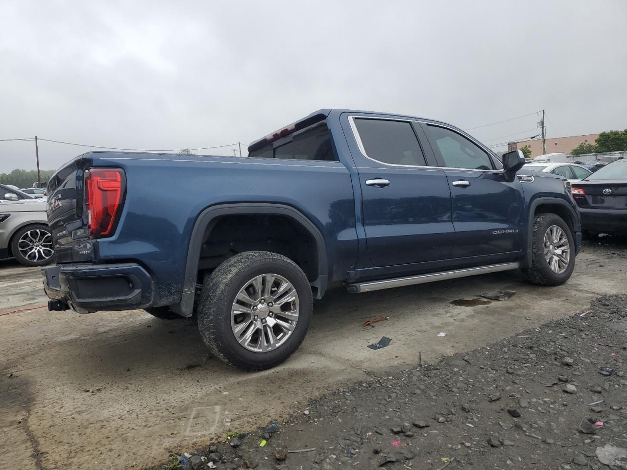 2022 GMC Sierra