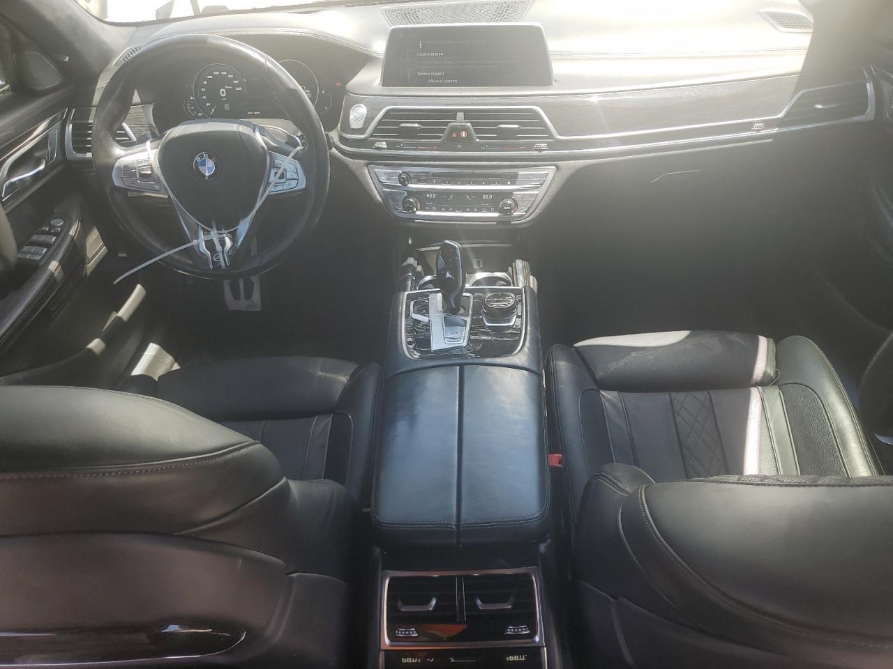 2016 BMW 7 series