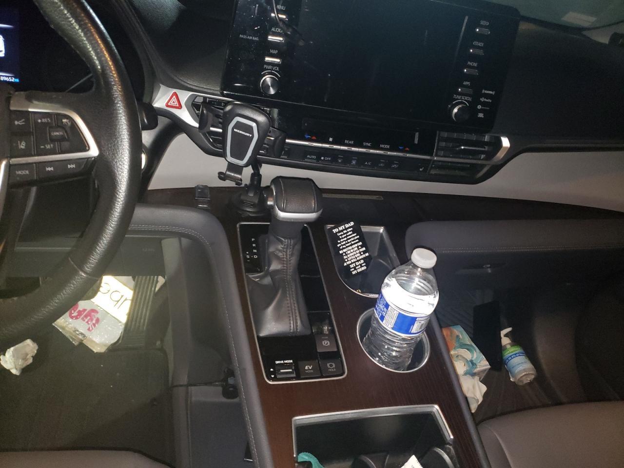 2022 TOYOTA SIENNA
