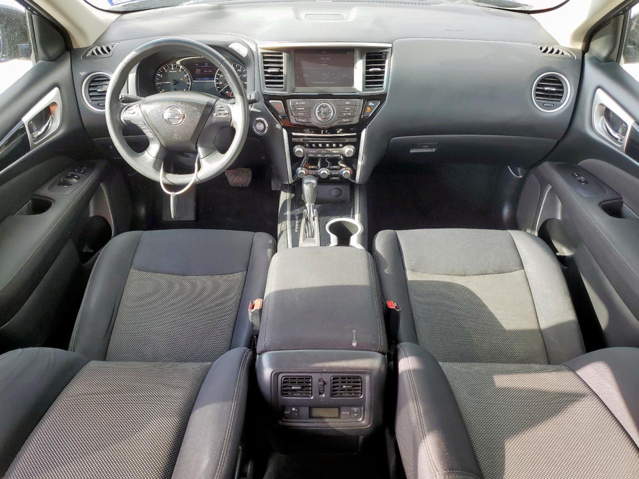 2017 NISSAN PATHFINDER