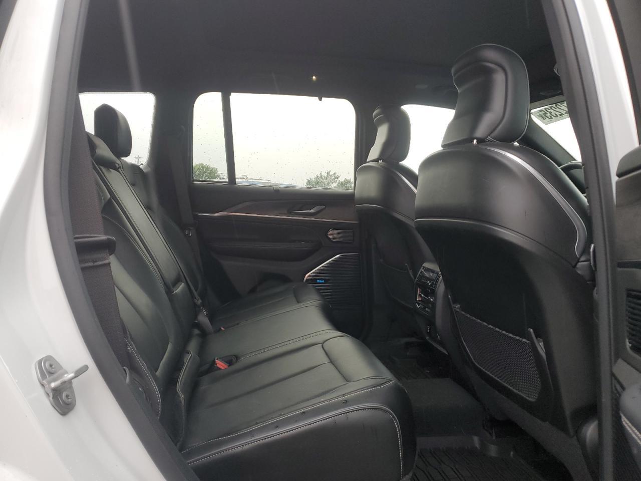 2022 JEEP Grand Cherokee