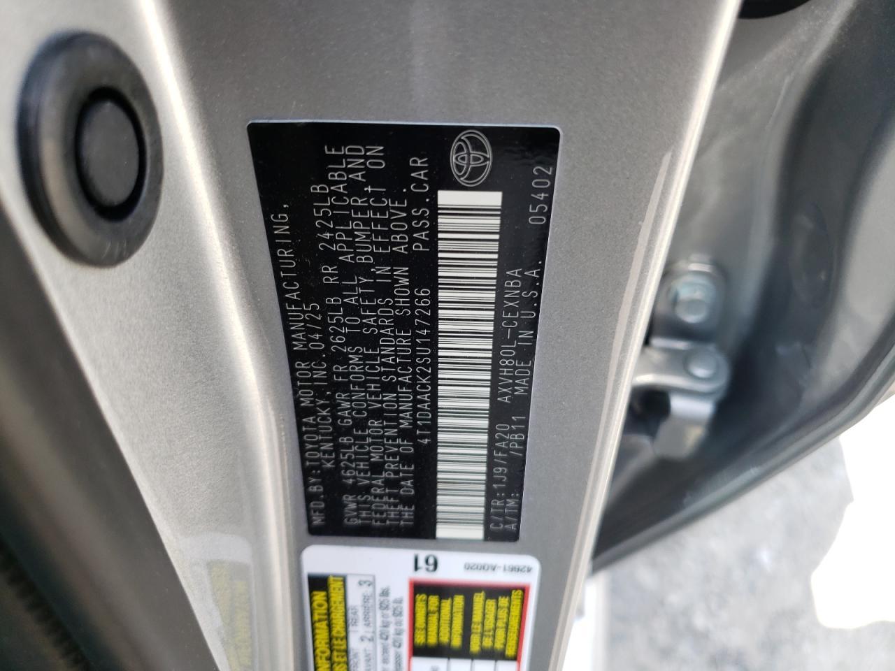 2025 TOYOTA CAMRY