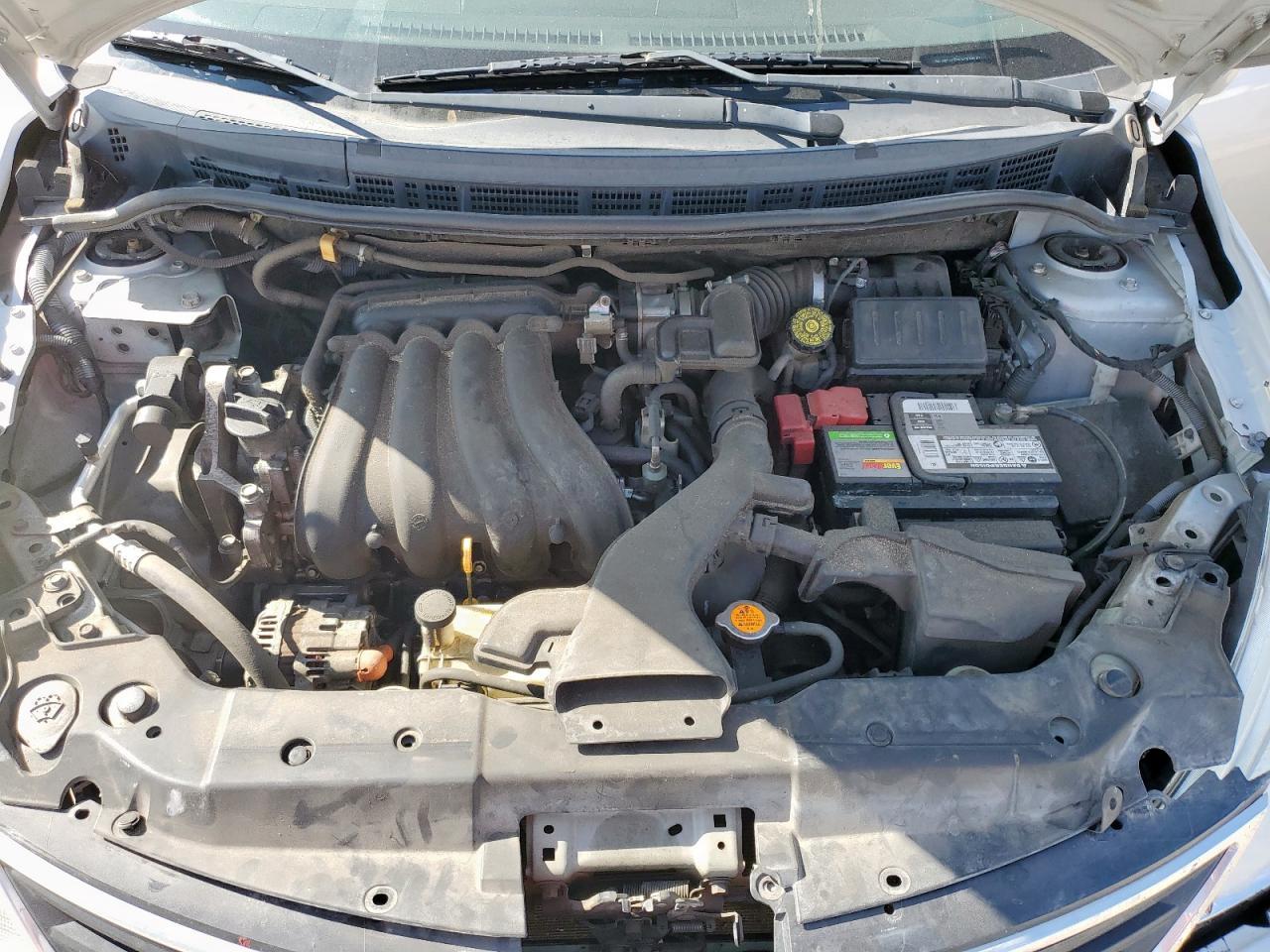 2012 NISSAN VERSA