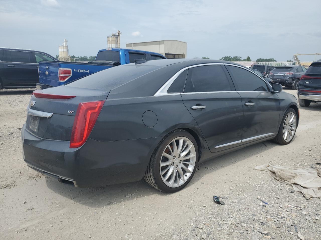 2016 CADILLAC XTS
