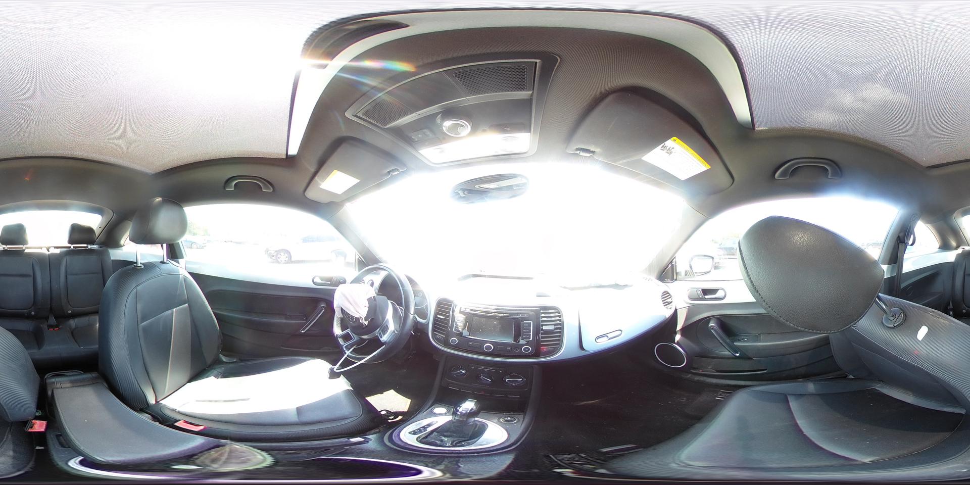 2012 VOLKSWAGEN Beetle