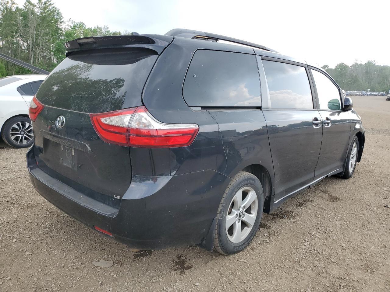 2018 TOYOTA SIENNA