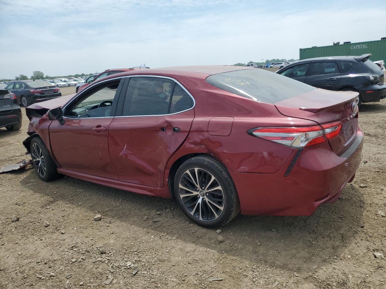 2018 TOYOTA CAMRY
