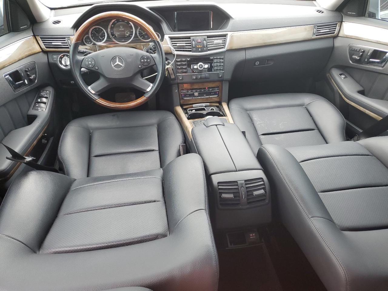 2010 MERCEDES-BENZ E-Class