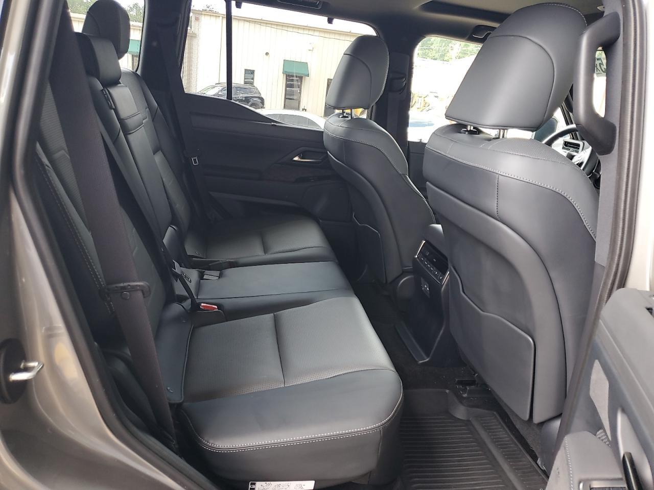 2024 LEXUS GX 550