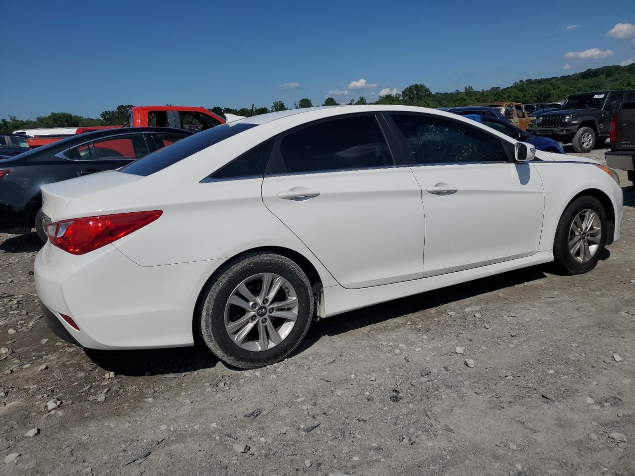 2014 HYUNDAI SONATA