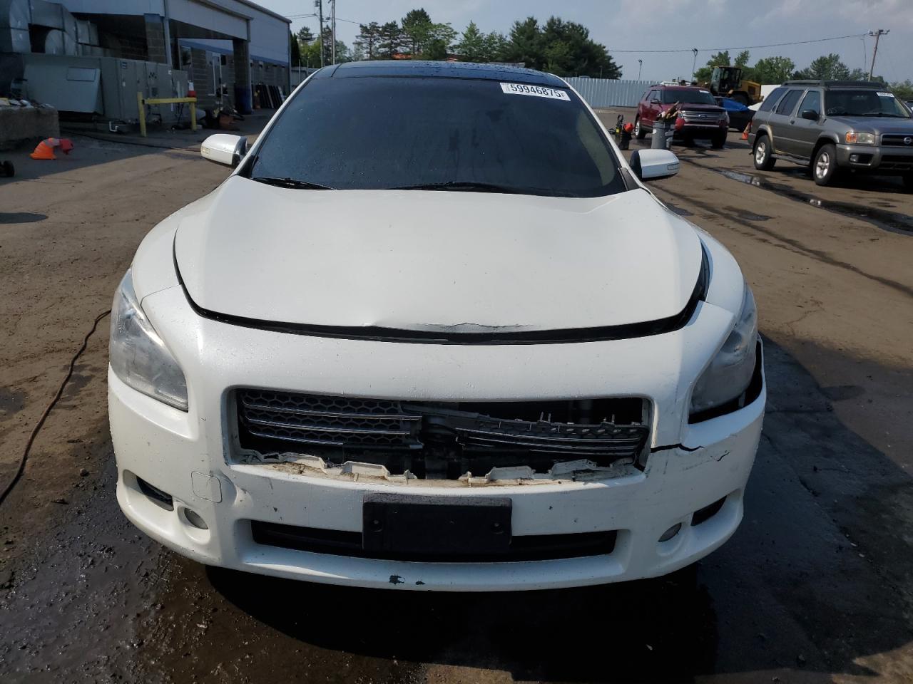 2010 NISSAN Maxima