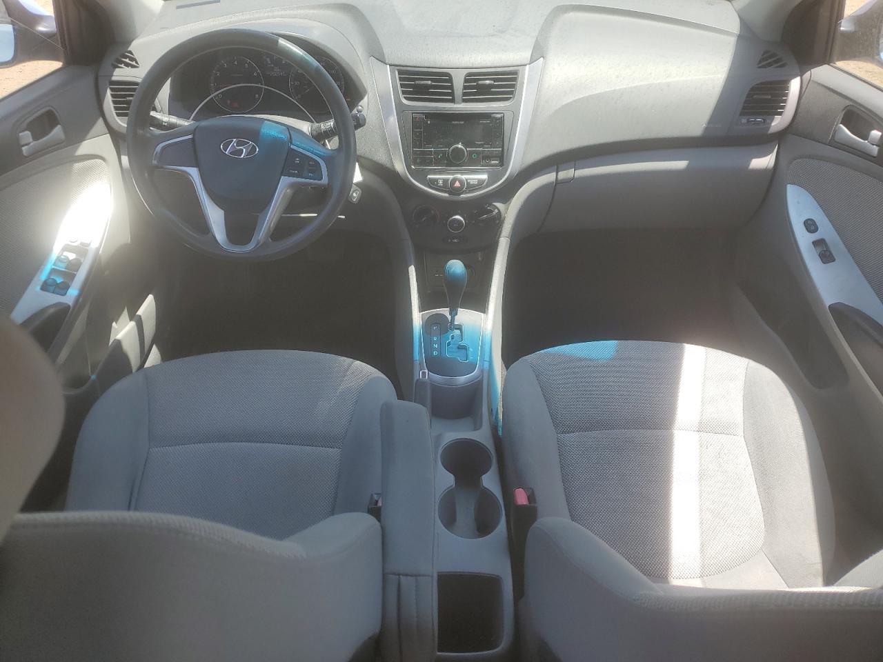 2012 HYUNDAI ACCENT