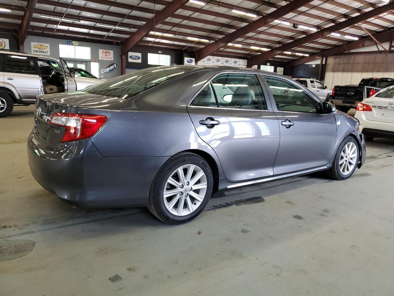 2013 TOYOTA CAMRY