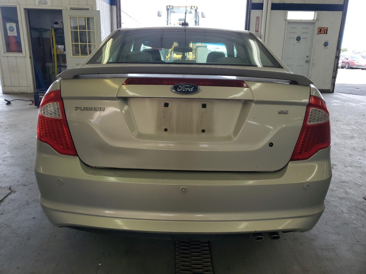 2010 FORD FUSION