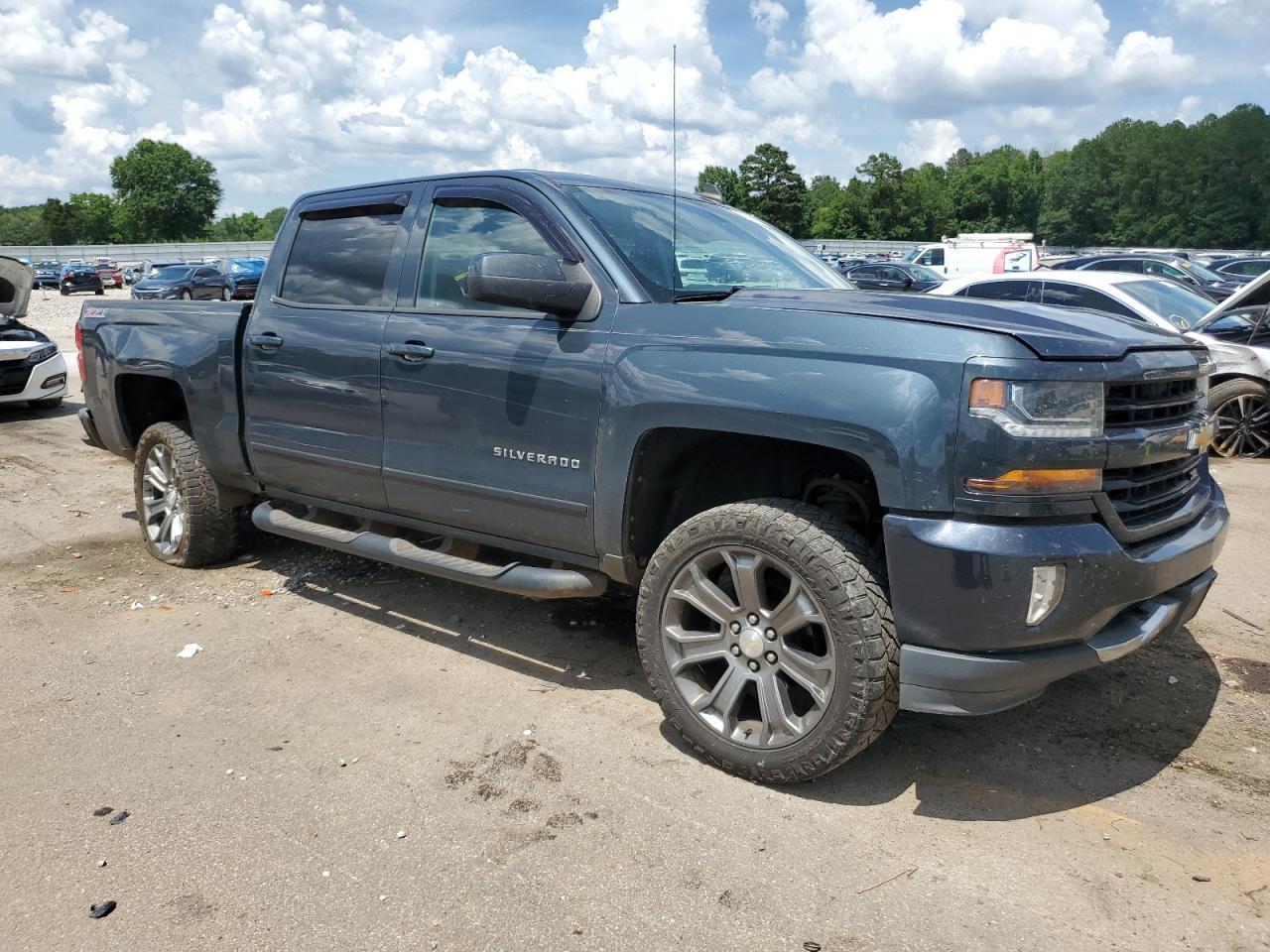 2017 CHEVROLET Silverado