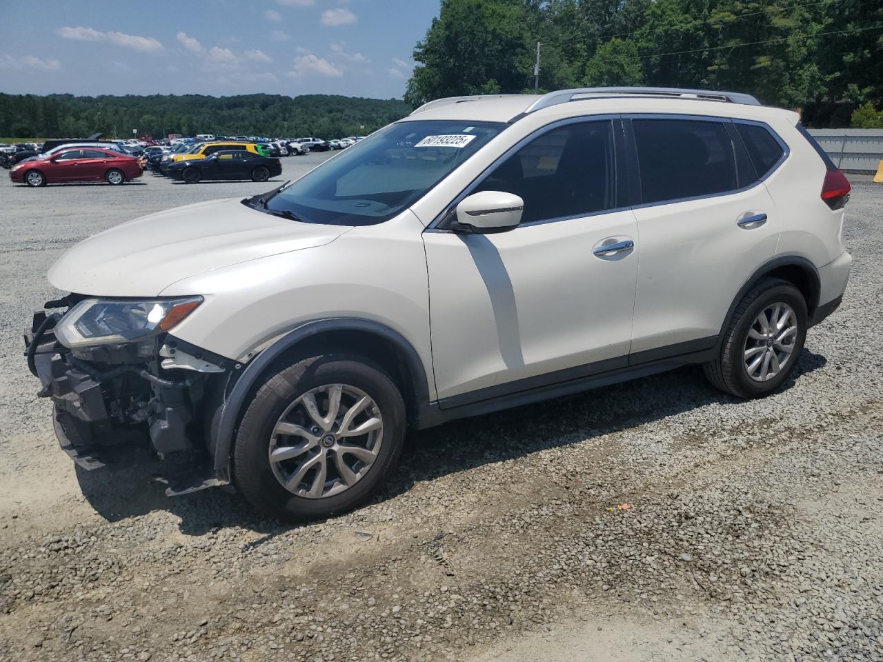 2017 NISSAN ROGUE
