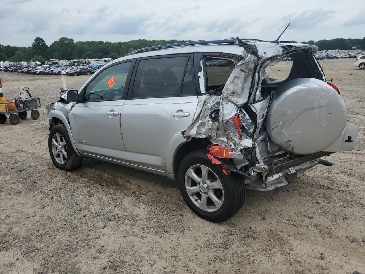 2011 TOYOTA RAV4