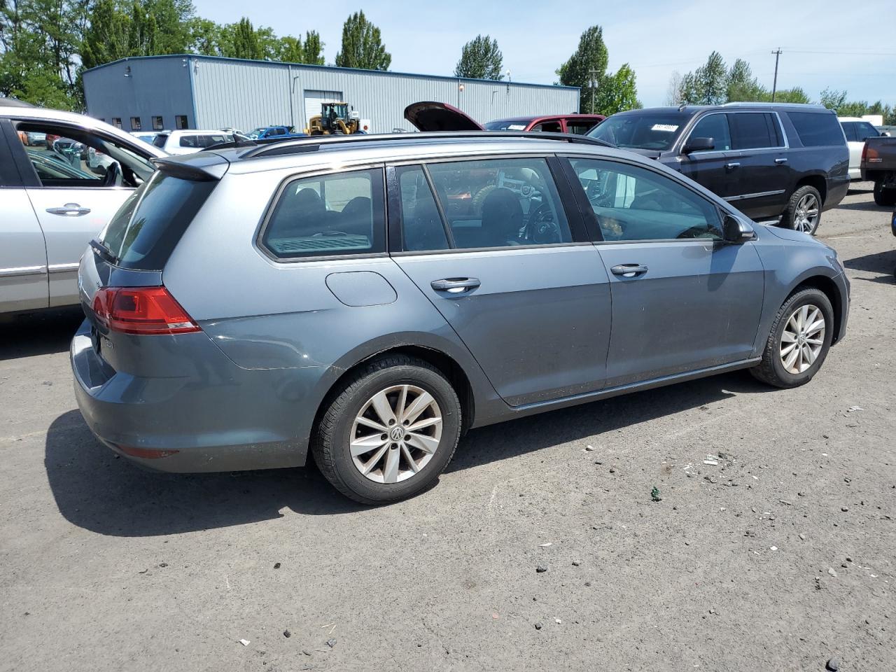 2016 VOLKSWAGEN GOLF