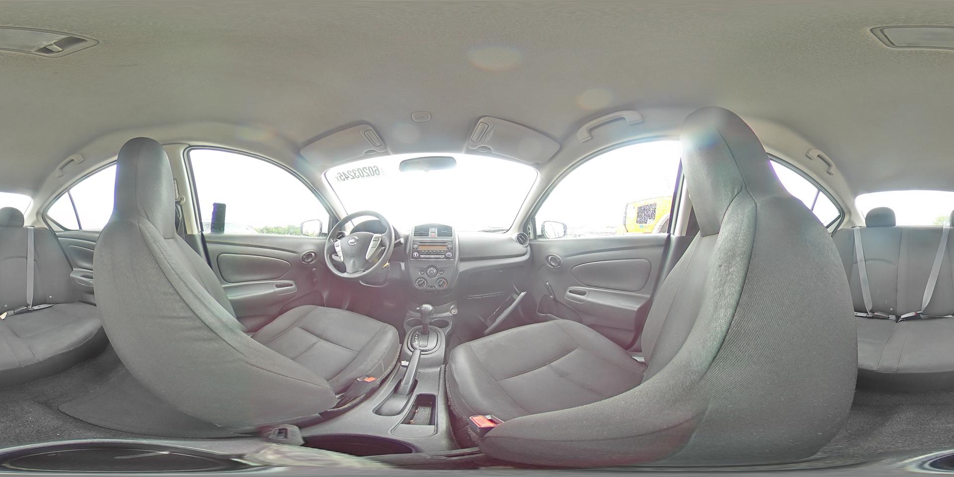 2017 NISSAN VERSA