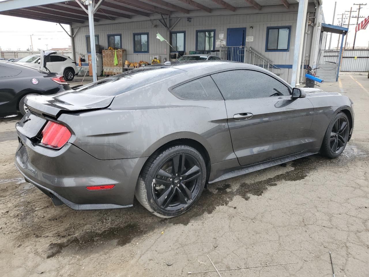 2017 FORD MUSTANG
