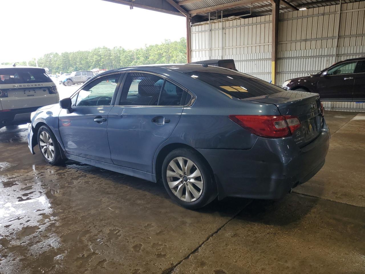 2015 SUBARU Legacy