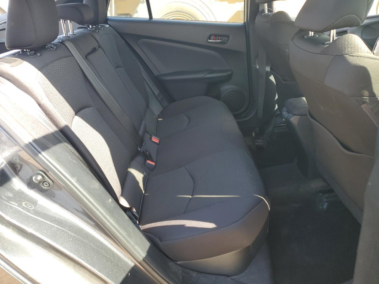 2019 TOYOTA PRIUS