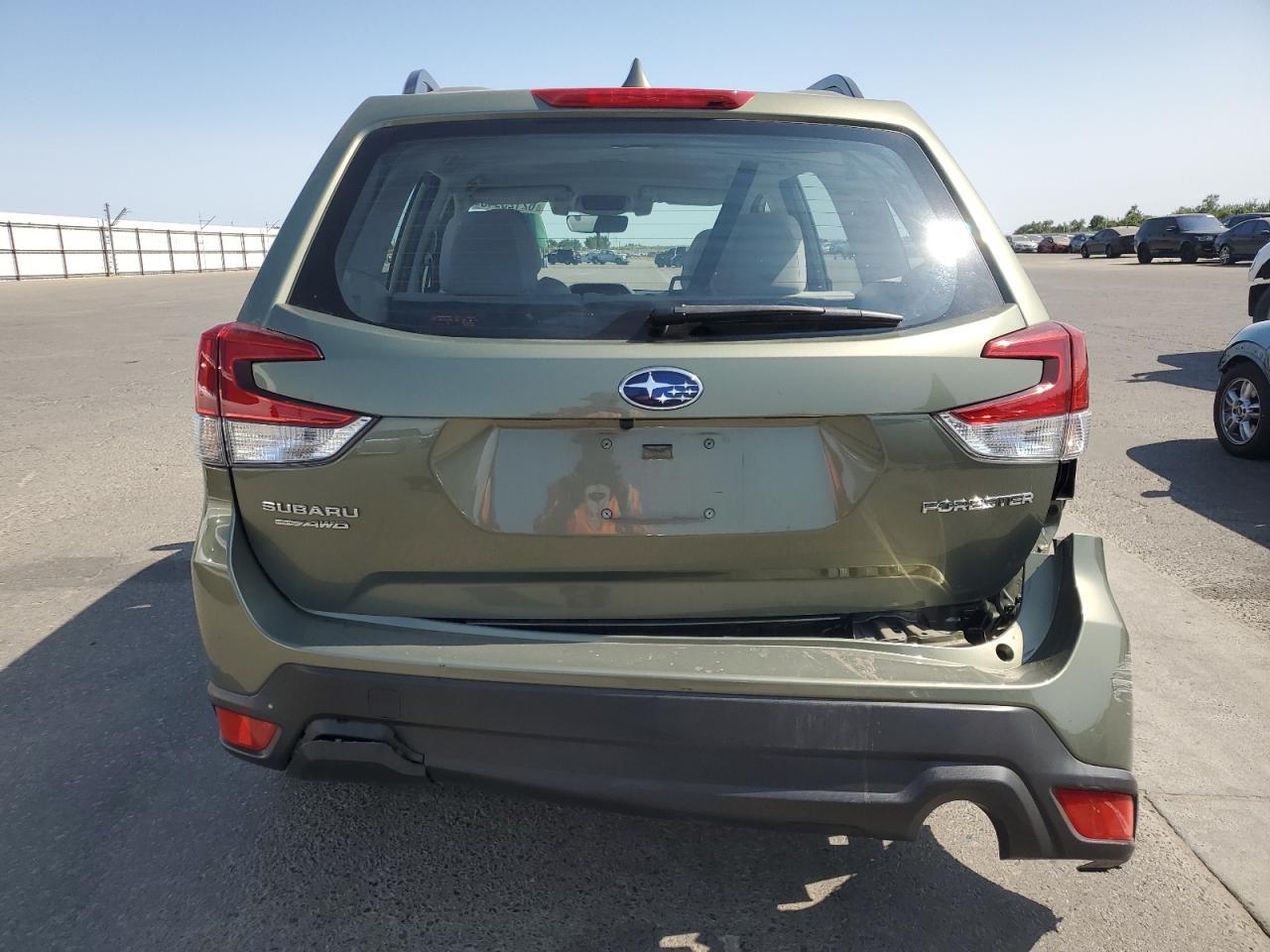 2019 SUBARU FORESTER