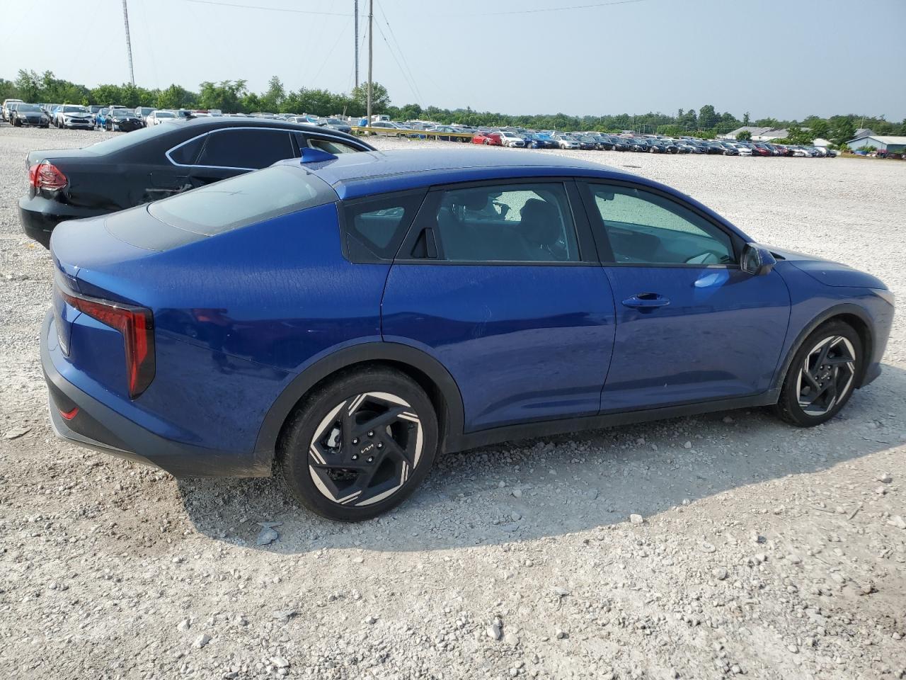 2025 KIA K4
