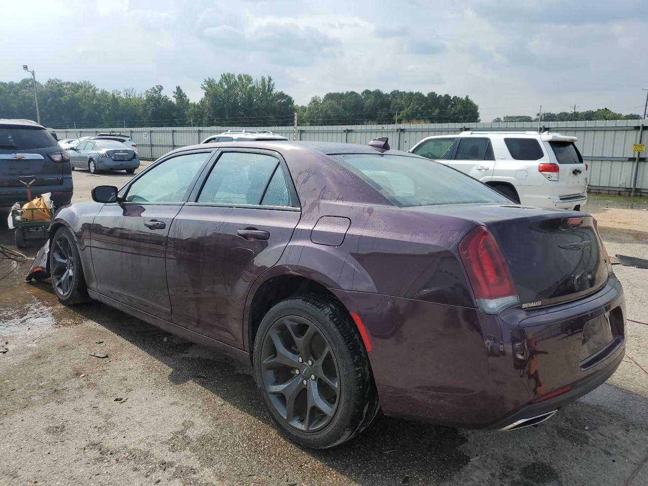 2021 CHRYSLER 300
