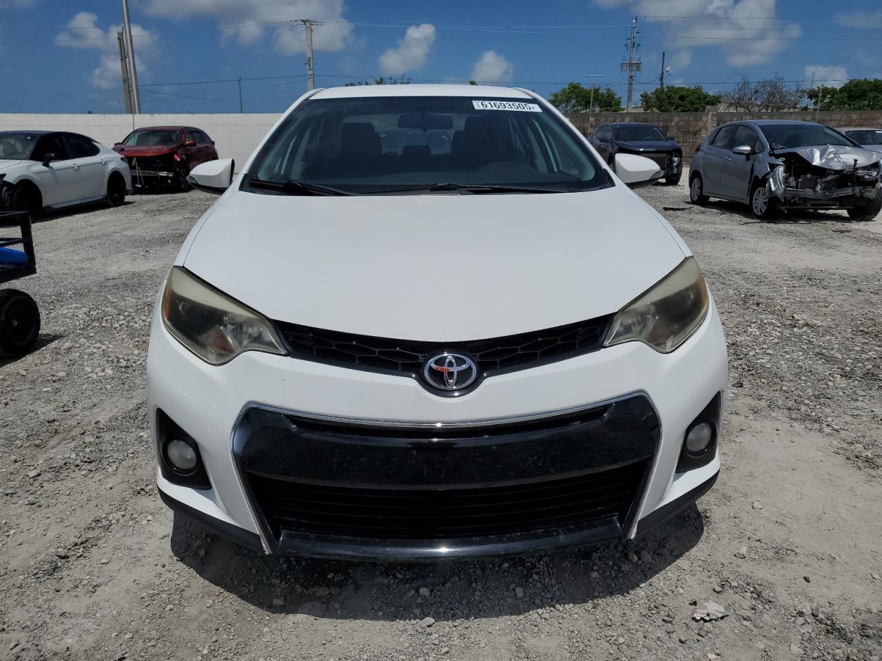 2015 TOYOTA COROLLA