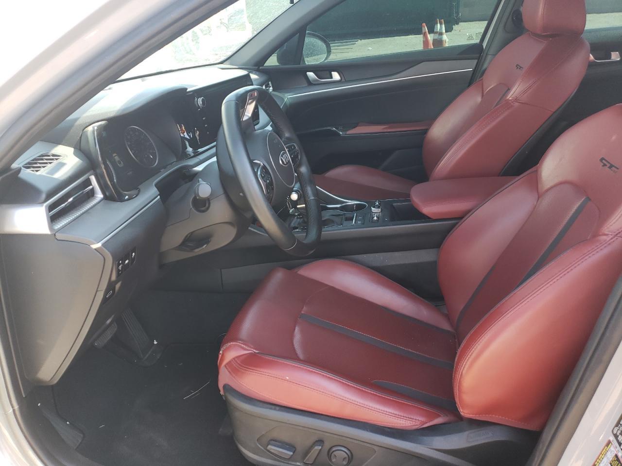 2021 KIA K5