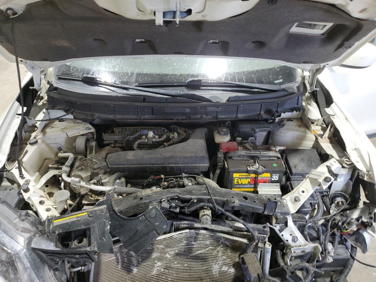 2016 NISSAN ROGUE