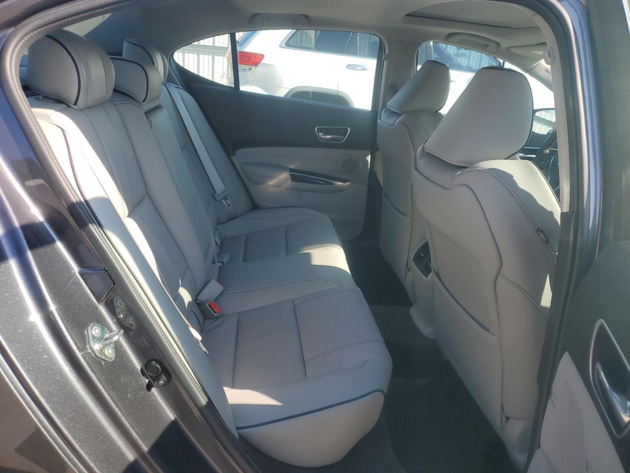 2018 ACURA TLX
