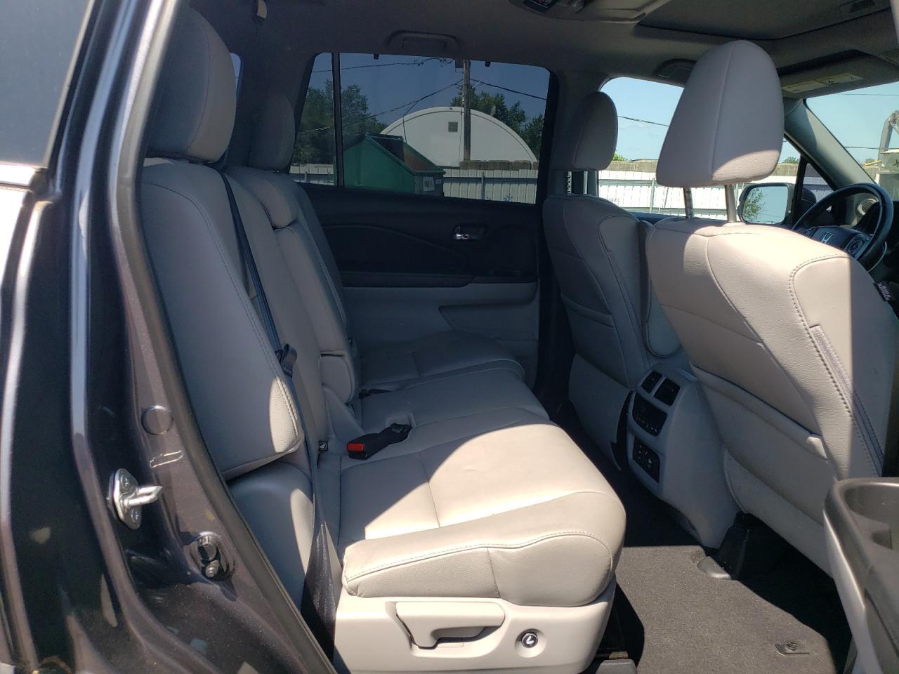 2017 HONDA PILOT