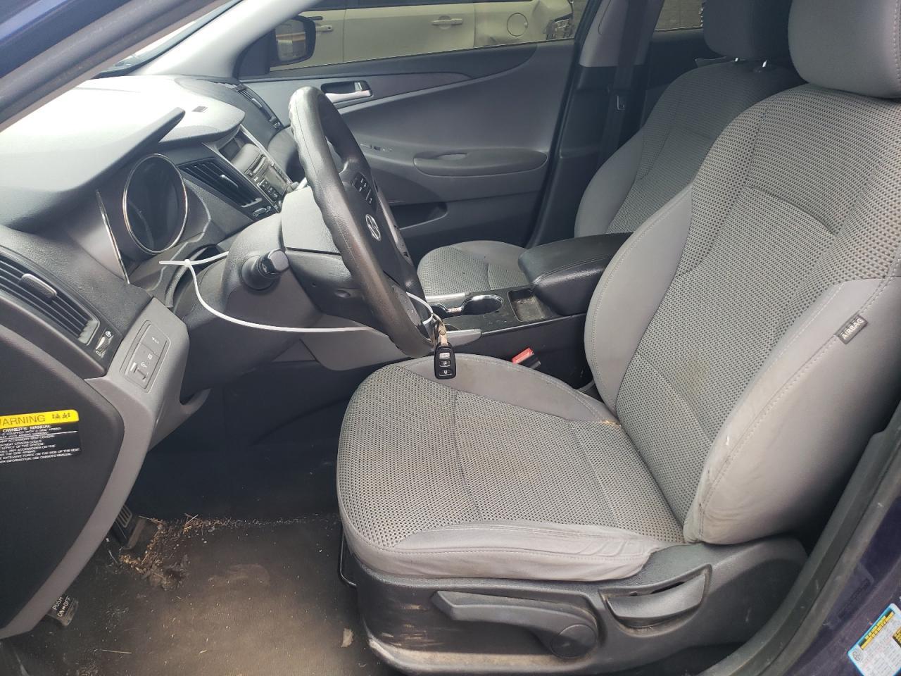 2011 HYUNDAI SONATA