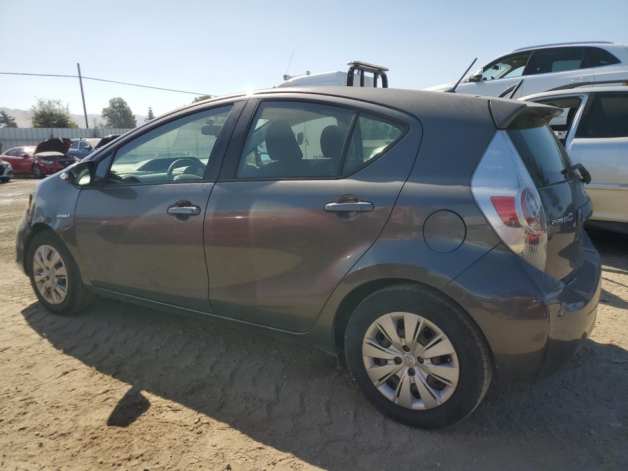 2013 TOYOTA PRIUS