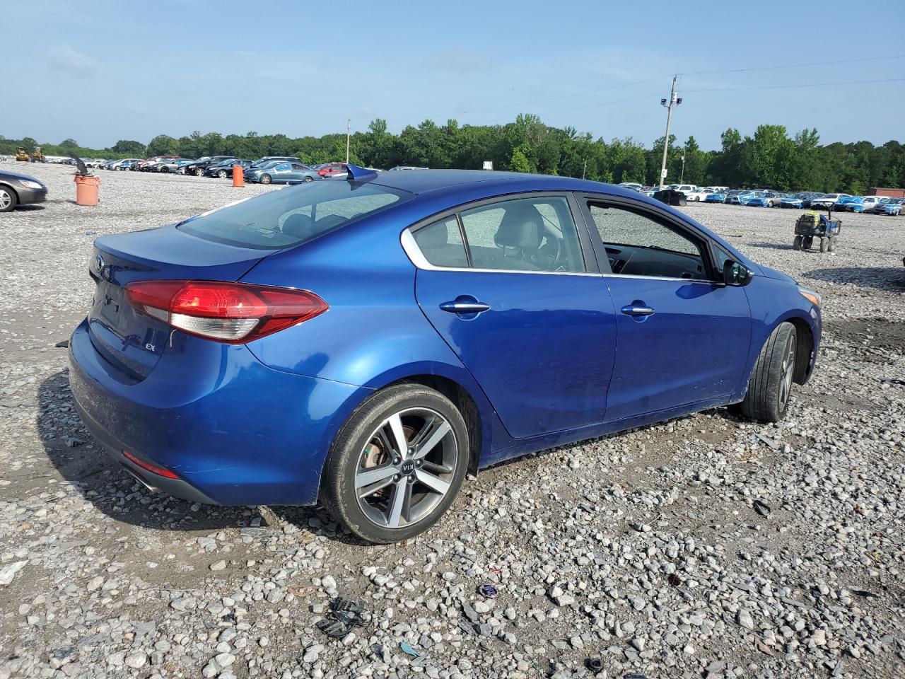 2017 KIA FORTE