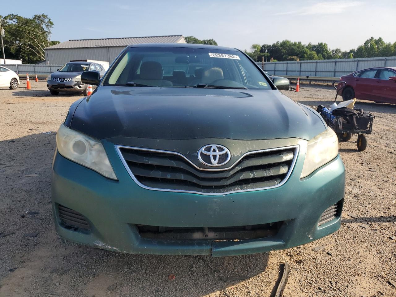 2010 TOYOTA CAMRY