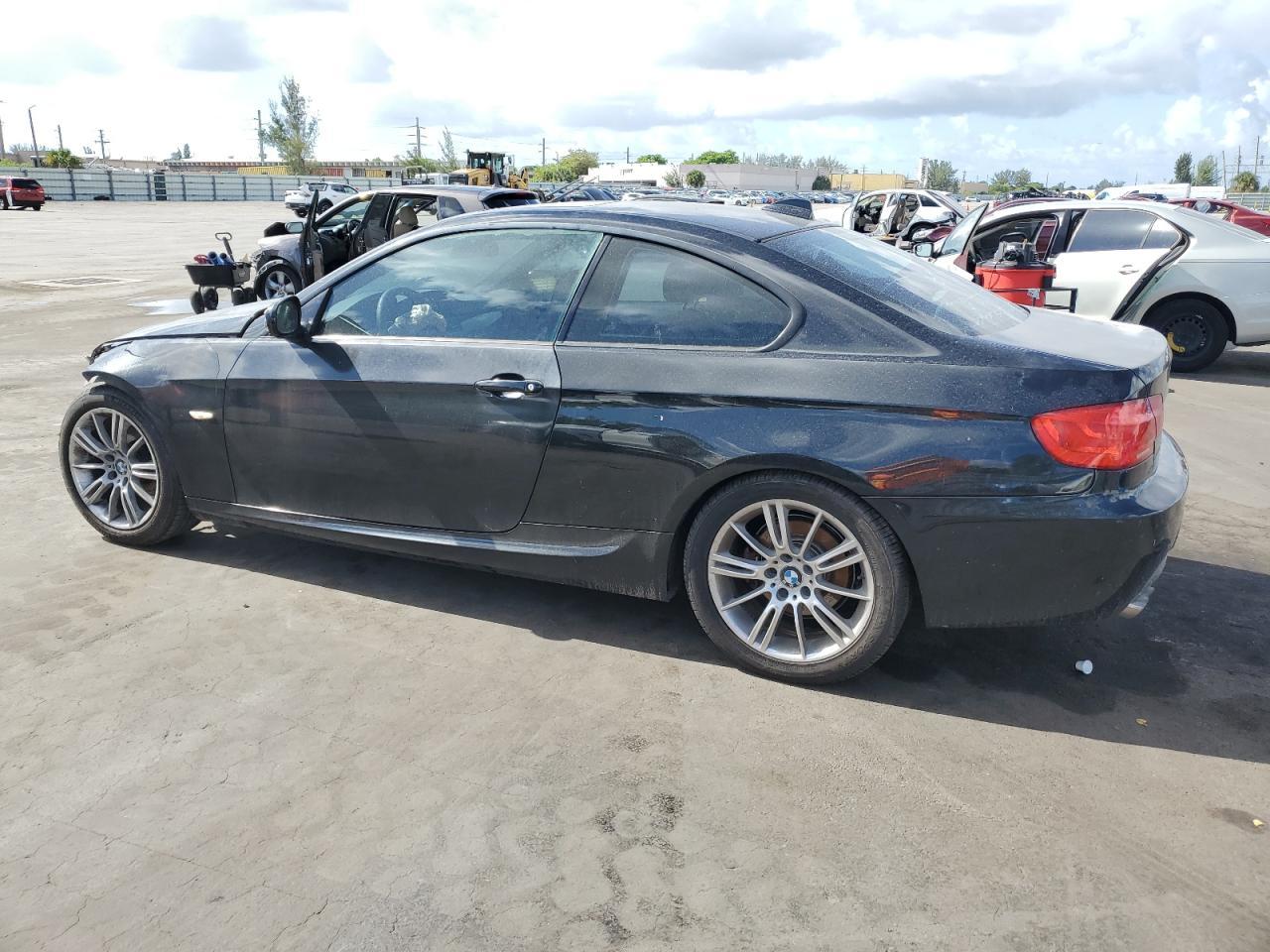 2011 BMW 3 SERIES