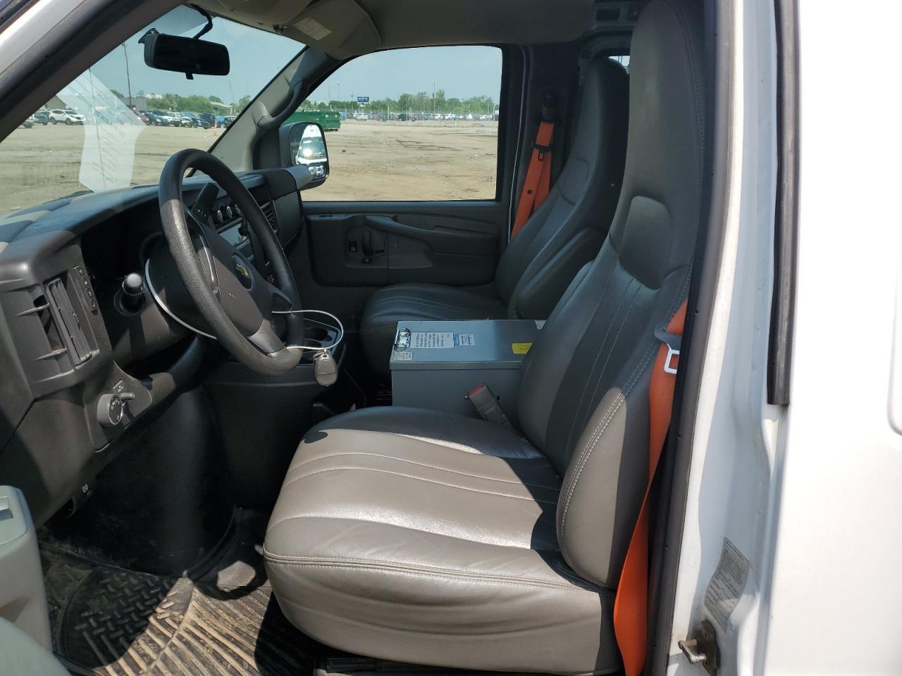 2015 CHEVROLET EXPRESS 2500