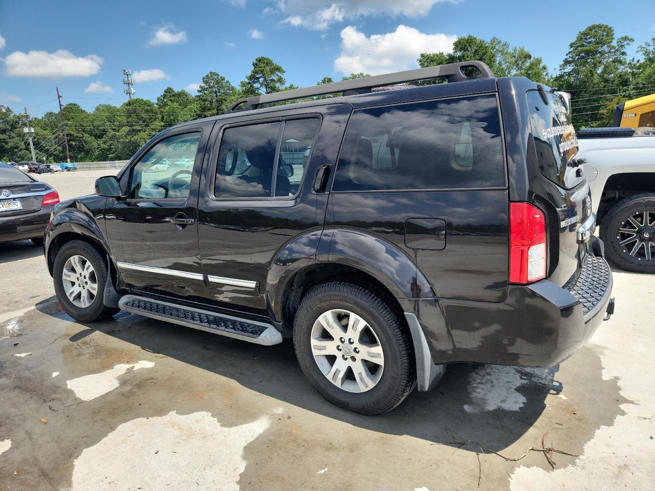2012 NISSAN PATHFINDER