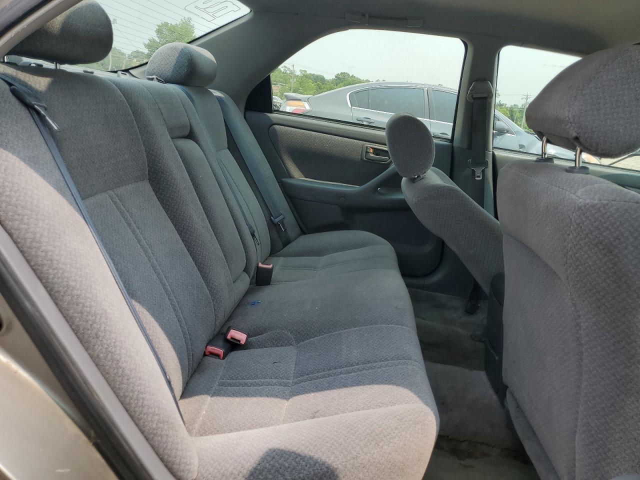 2001 TOYOTA CAMRY
