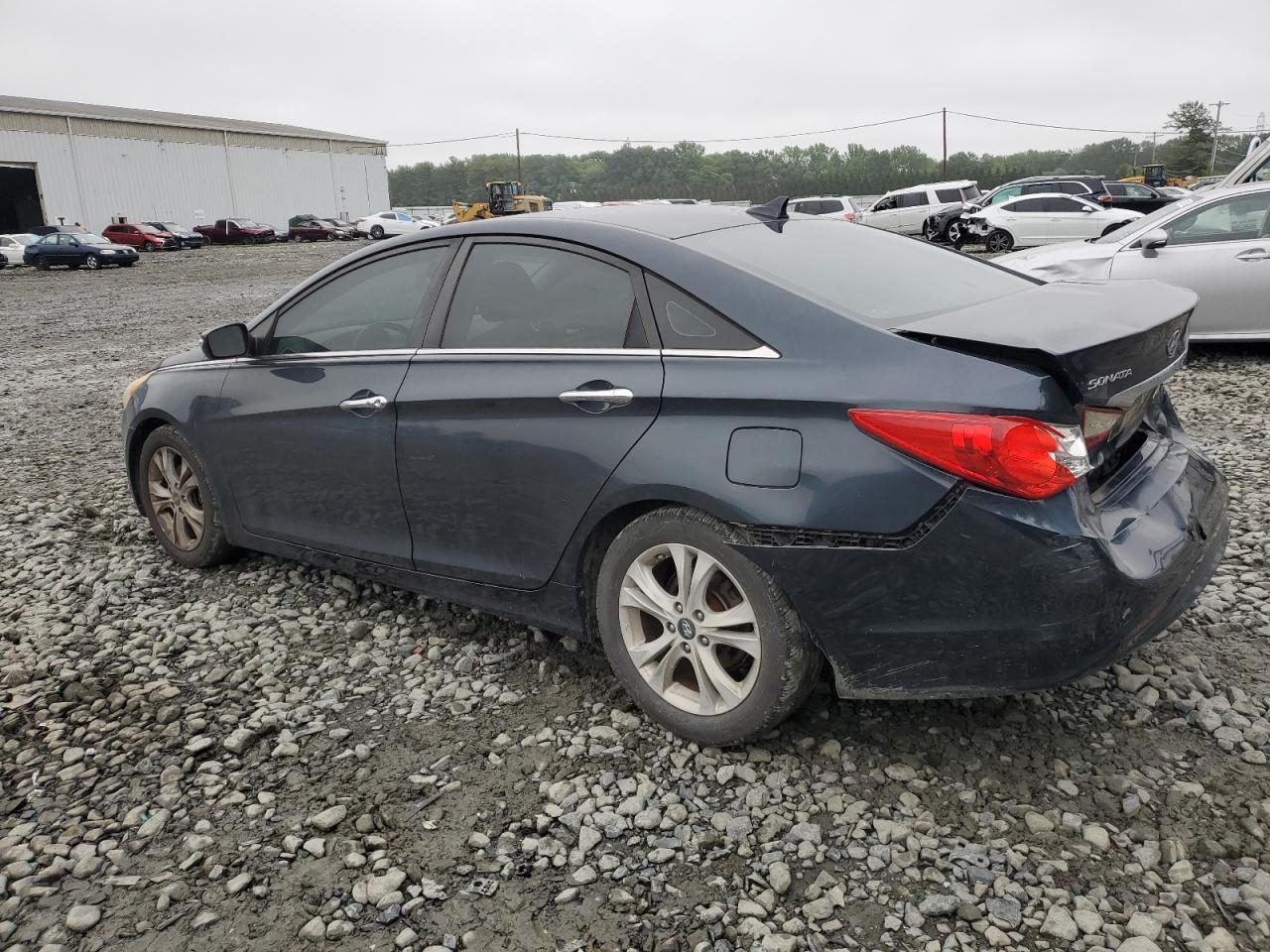 2011 HYUNDAI SONATA