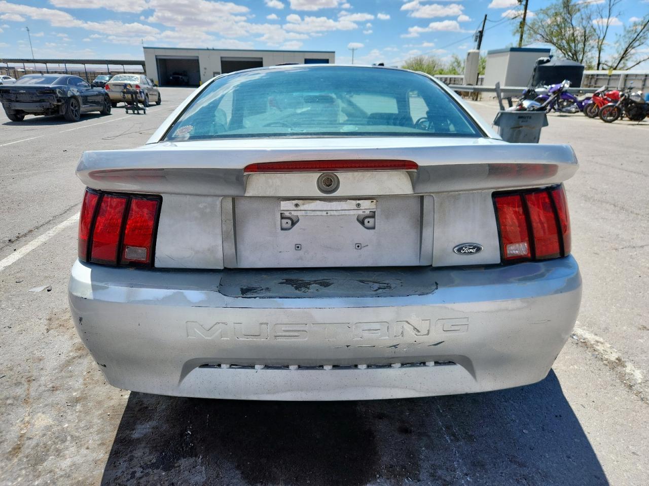 2000 FORD MUSTANG