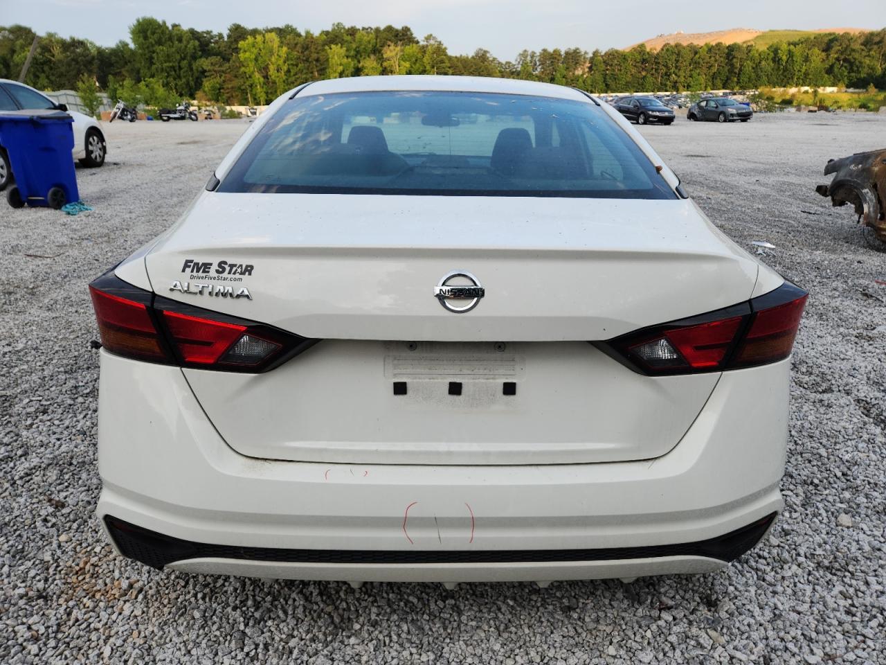 2022 NISSAN ALTIMA